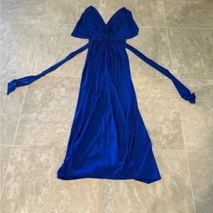 Elegant Blue Evening Gown
